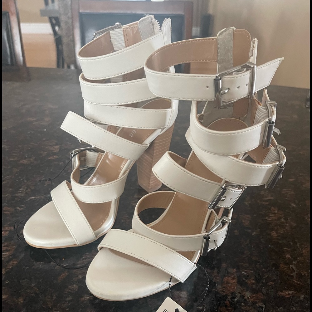 New NWT Express white tan faux leather strappy sandal bootie size 6,  $69